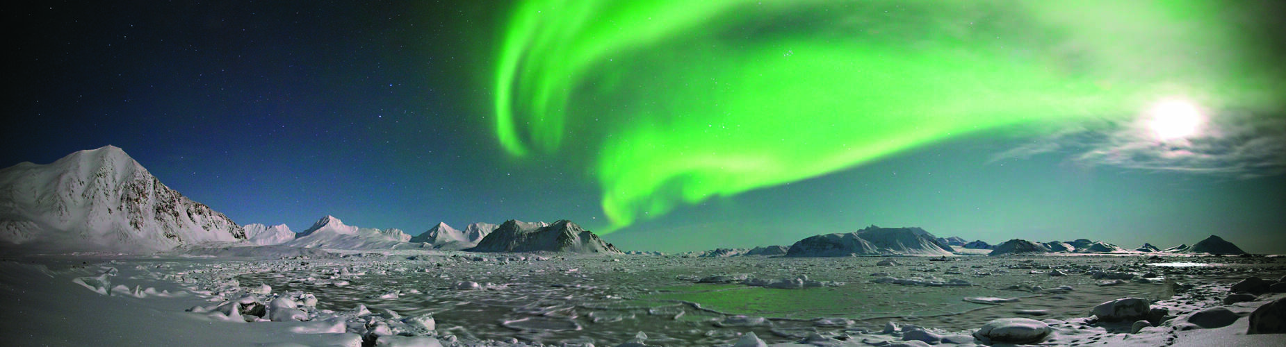 Arctic cruise, Northern Lights (Aurora Borealis)