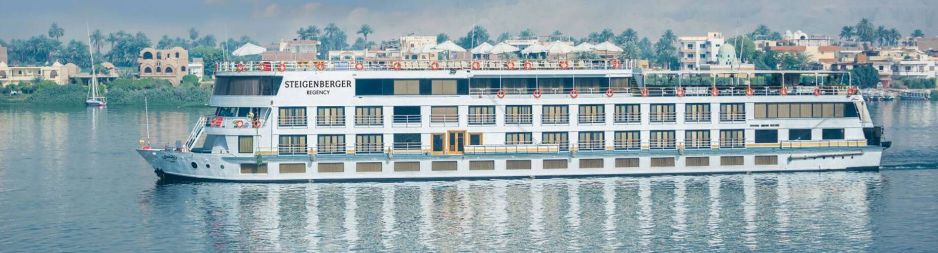 Panoramic image of Steigenberger Regency