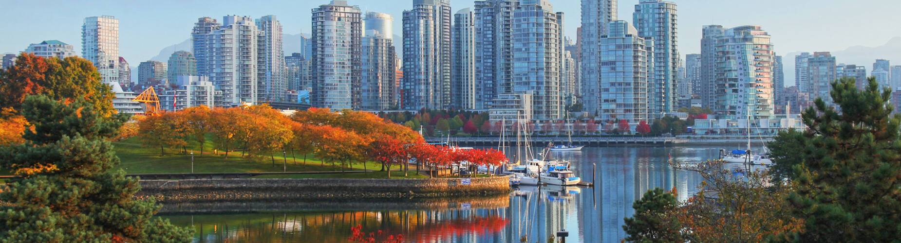 A panoramic view of Vancouver in autumn