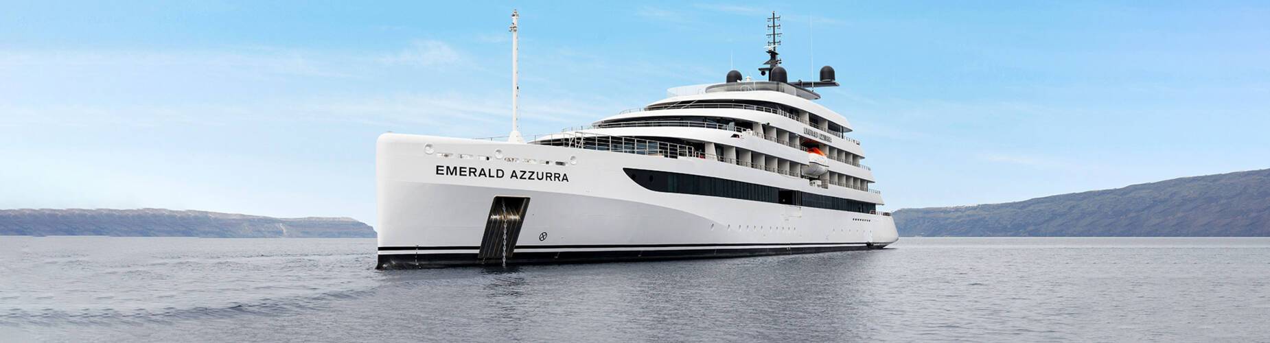 Emerald Azzurra, Emerald Cruises