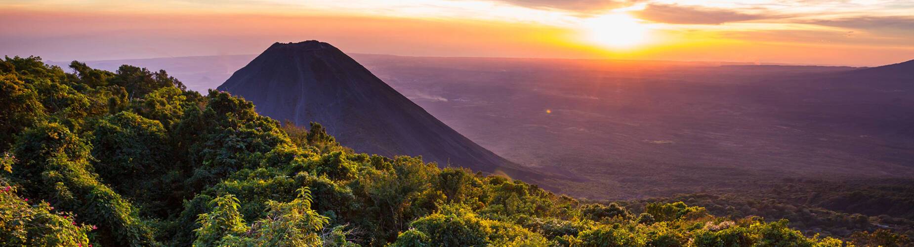 Cruises to El Salvador