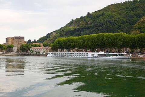 Scenic Sapphire, Scenic River Cruises