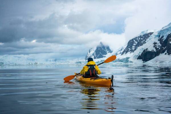 Antarctica kayak