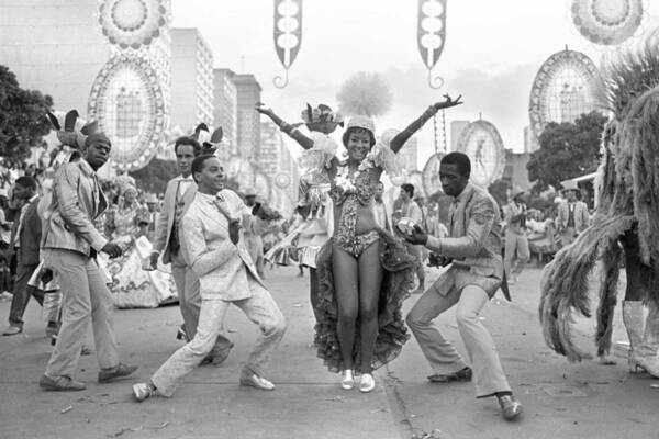 The History and Tradition of Rio Carnival Costumes - Bucket List