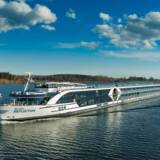 MS Riviera Reflection