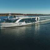 MS Riviera Resplendence