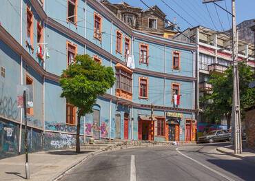 Typical street in the old town - Valparaiso, Chile